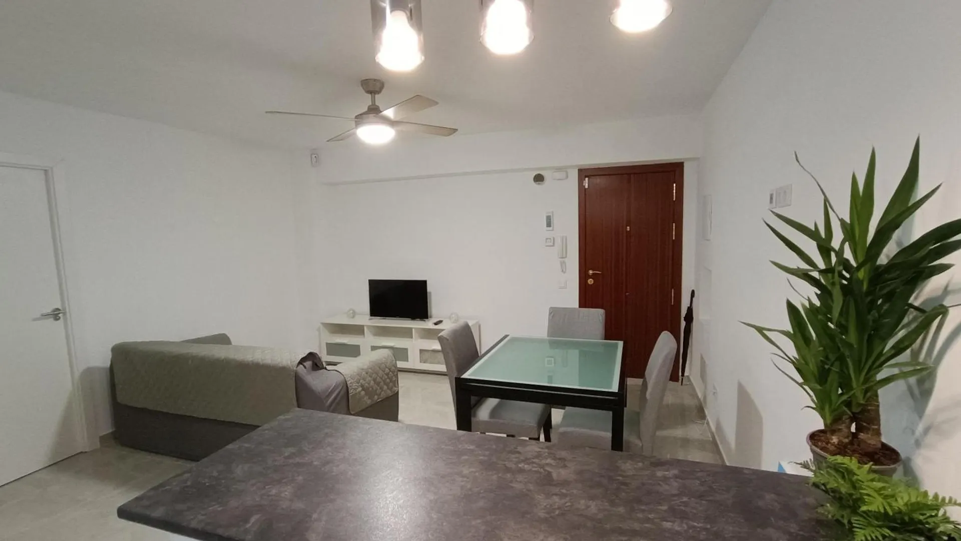 Fuengirola Centro Apartment 0*,