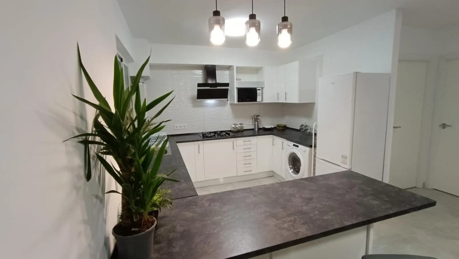 Fuengirola Centro Apartment 0*,  Spain